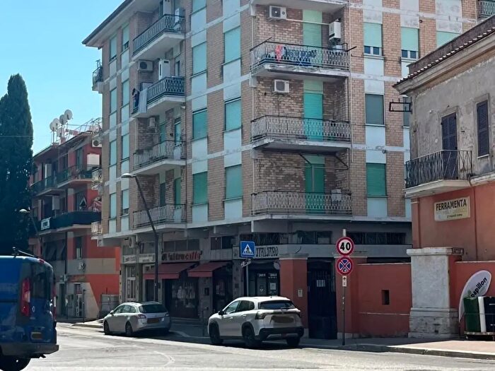 Appartamento trilocale in affitto in Via di Villa Adriana, Tivoli