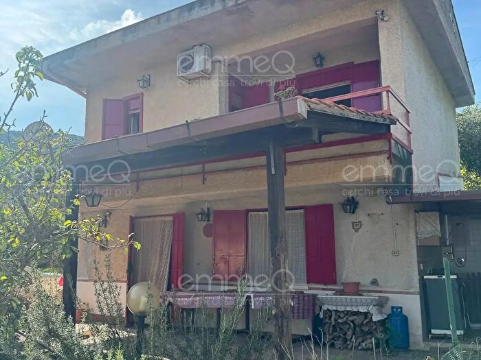 Casa trilocale in vendita in Cda Ciandro Snc, Casteldaccia