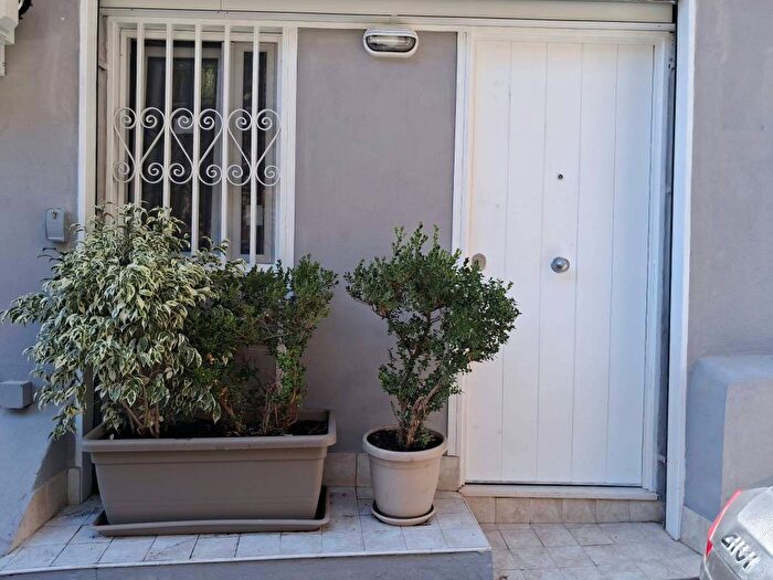 Appartamento bilocale in affitto in Via Montedonzelli, Arenella, Napoli
