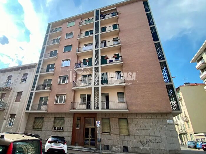 Appartamento quadrilocale in vendita in Via Asmara, Biella