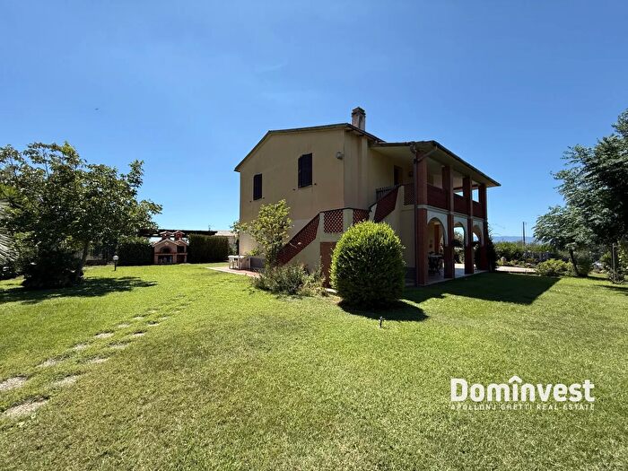 Casa con 7 locali in vendita in Strada Pedemontana, Capalbio