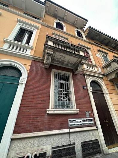 Appartamento monolocale in affitto in Via Giuseppe Compagnoni, Plebisciti Susa, Milano