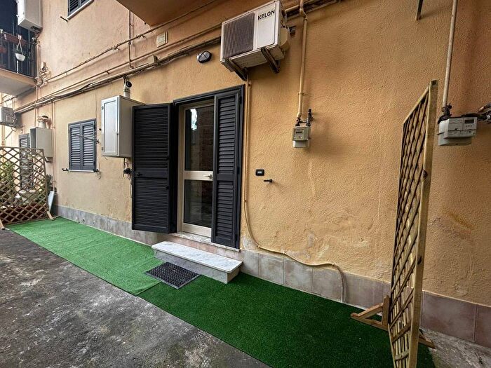 Appartamento bilocale in affitto in Via San Pietro, Ospedale, Caserta