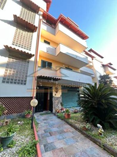 Casa con 6 locali in vendita in Via della Libertà, Villaricca