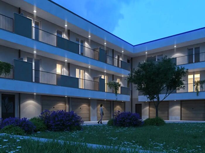 Appartamento quadrilocale in vendita in Via Giberta Ang Via F Meda, Casalmaiocco