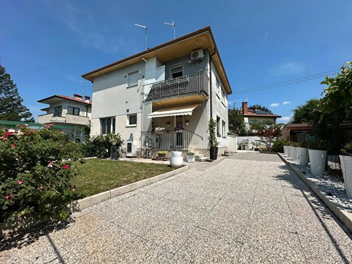 Appartamento trilocale in vendita in Gorizia