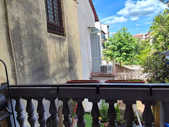 Appartamento trilocale in affitto in Piazza Guglielmo Oberdan, Mazzini Oberdan, Firenze