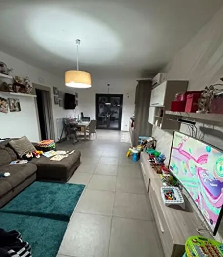 Appartamento quadrilocale in affitto in Via Nuova del Campo, Napoli