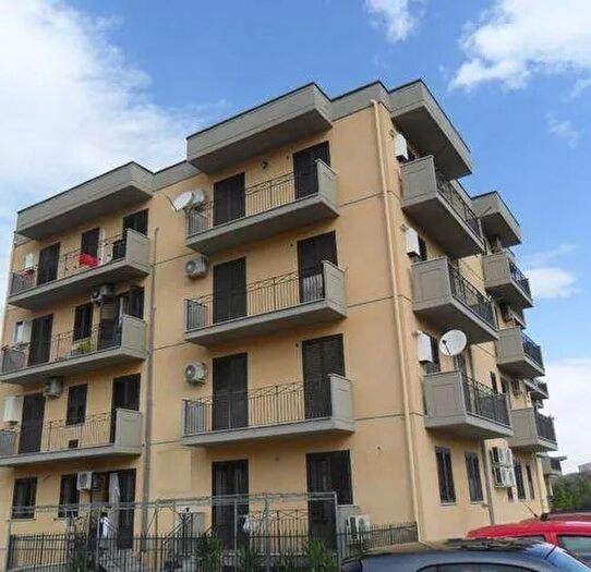 Appartamento quadrilocale in vendita in Corso Italia Carini Palermo, Carini