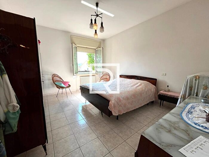 Appartamento trilocale in vendita in Roma