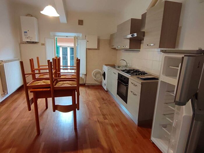 Appartamento trilocale in affitto in Via Enrico Cialdini, Centro, Fabriano