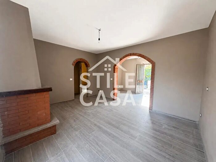 Casa con 5 locali in vendita in Fucecchio