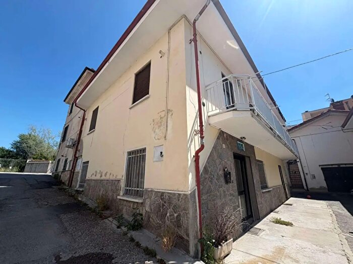Casa con 7 locali in vendita in Strada Fenestrelle, Pinerolo