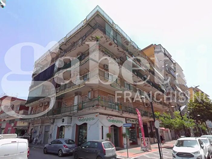 Appartamento bilocale in vendita in Via Pecchia, Arzano