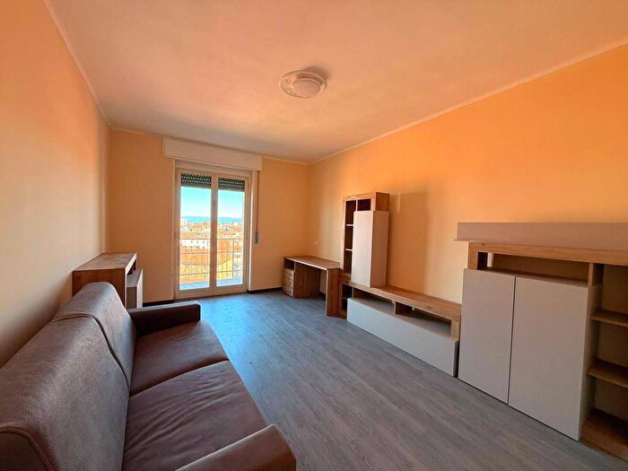 Appartamento bilocale in affitto in Borgo Rovereto Piscina, Alessandria