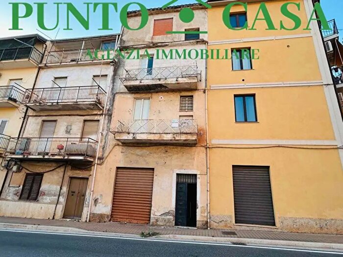 Casa con 7 locali in vendita in Via delle Terme, Lamezia Terme