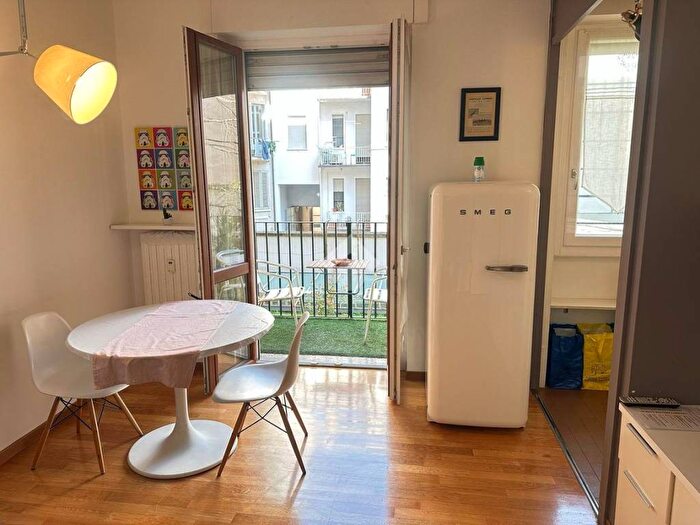 Appartamento bilocale in affitto in Via Gentilino, Corso San Gottardo, Milano