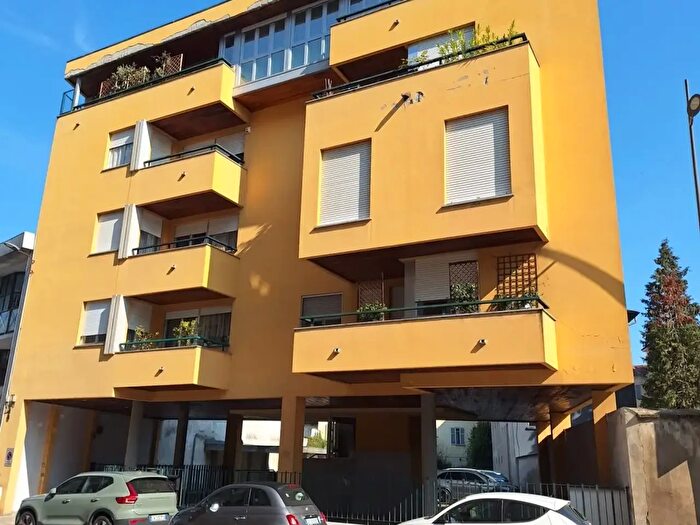 Appartamento quadrilocale in vendita in Viale Cavalli dOlivola, Casale Monferrato