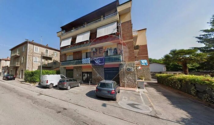 Appartamento con 5 locali in vendita in Via Ponte Vecchio, Perugia