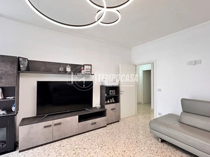 Appartamento trilocale in vendita in Capurso