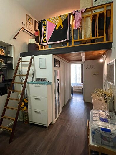 Appartamento con 7 locali in vendita in Via Re Federico, Palermo