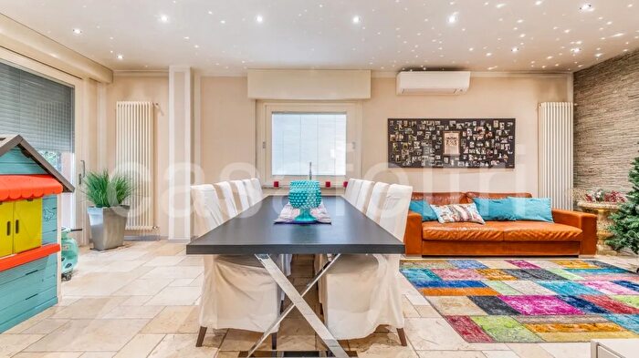 Casa con 7 locali in vendita in Ambivere Bergamo Provincia Ambivere, Ambivere