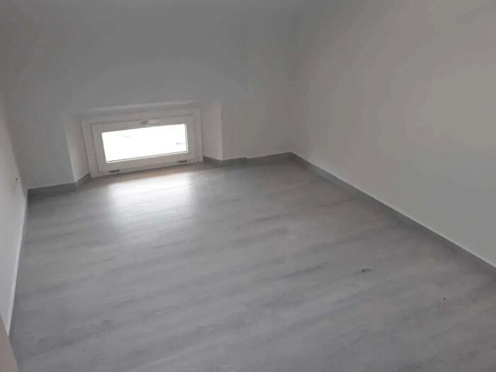 Appartamento con 9 locali in vendita in Viareggio