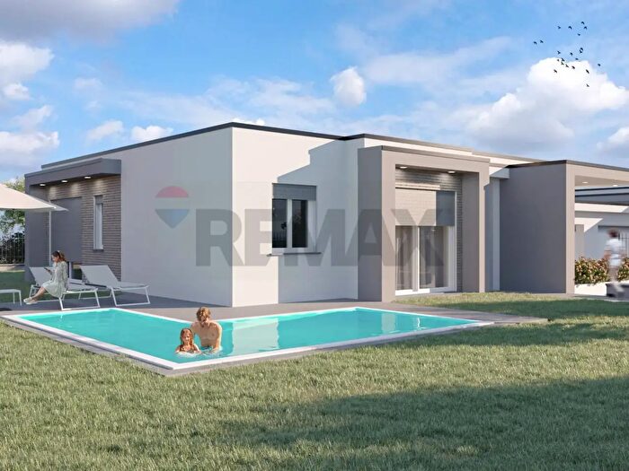 Casa quadrilocale in vendita in Cassano Magnago