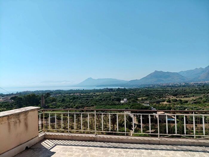 Appartamento trilocale in vendita in Via Sammarco, Santa Flavia