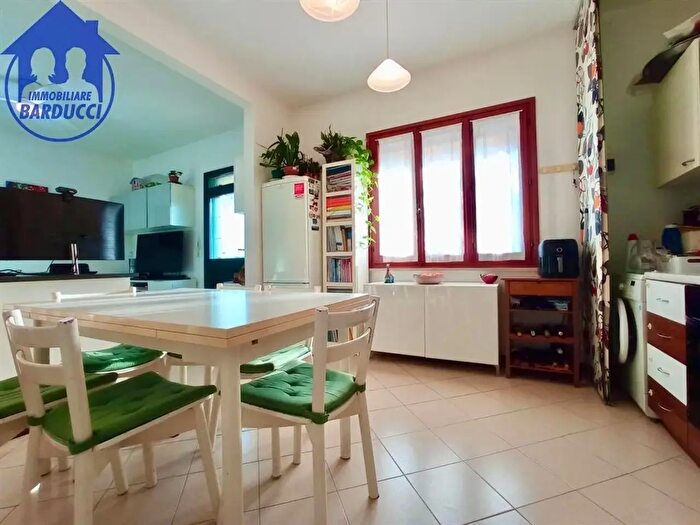 Appartamento quadrilocale in vendita in Viale Marconi, Cesenatico