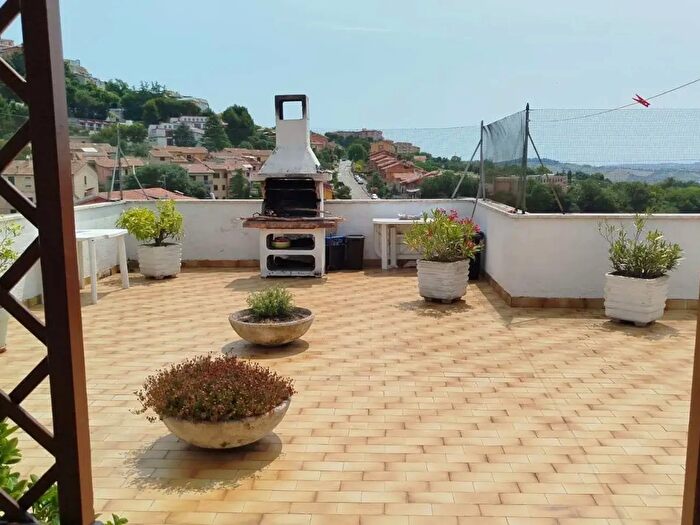 Appartamento con 5 locali in vendita in Castelfidardo