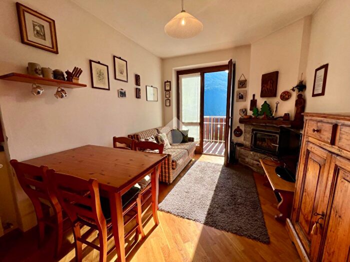 Appartamento quadrilocale in vendita in Via Guglielmo Marconi, Temu