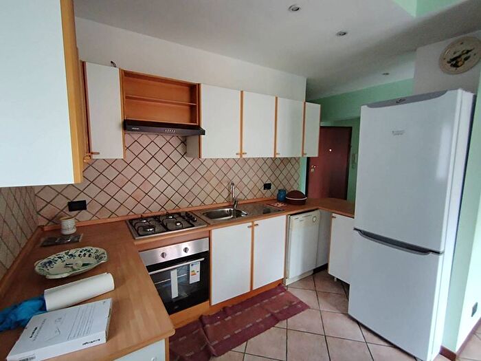 Appartamento quadrilocale in affitto in Piazza Venezia, Semicentro, Campobasso