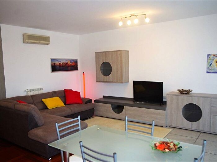 Appartamento bilocale in affitto in Arnate, Gallarate