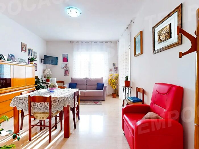 Appartamento trilocale in vendita in Via Borgo Vecchio, Vignola