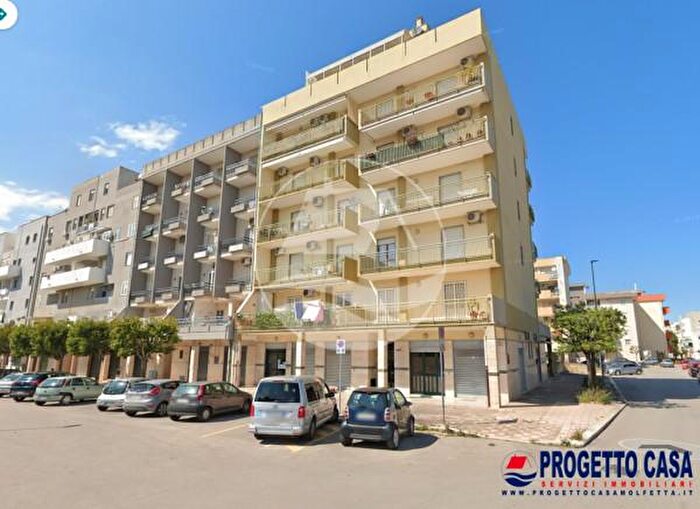 Appartamento trilocale in vendita in Via Molfettesi dAustralia, Molfetta