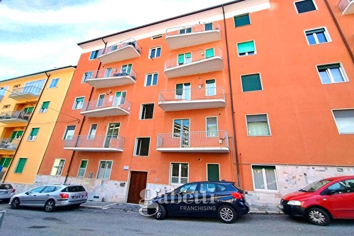 Appartamento quadrilocale in vendita in Via Duca degli Abruzzi, Campobasso