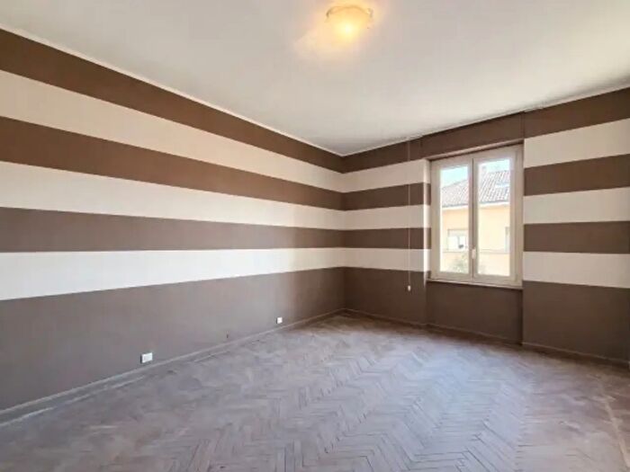 Appartamento con 5 locali in vendita in Corso Dante Alighieri, Asti