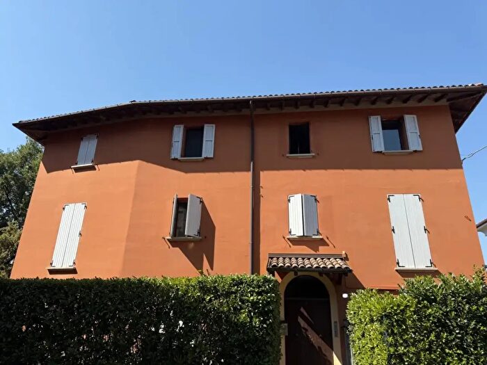 Appartamento trilocale in vendita in Via Risorgimento, Zola Predosa
