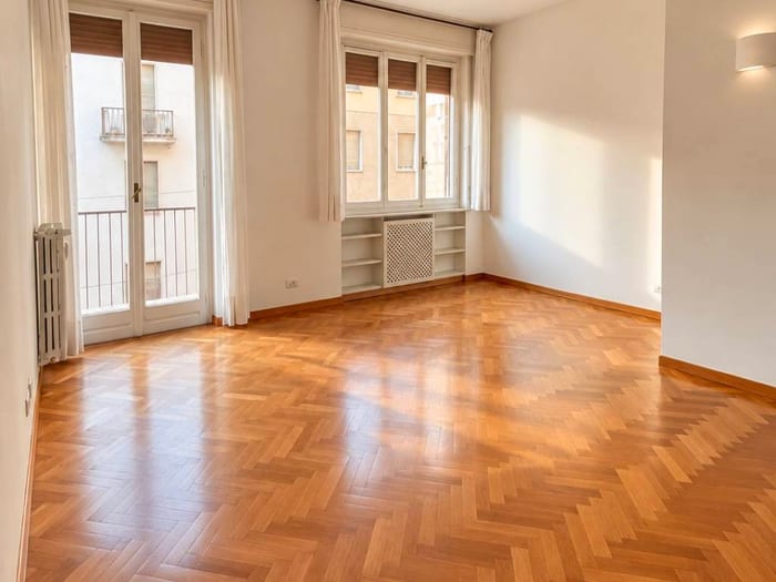 Appartamento trilocale in affitto in Via Giambattista Borghesi, Centro Storico, Parma