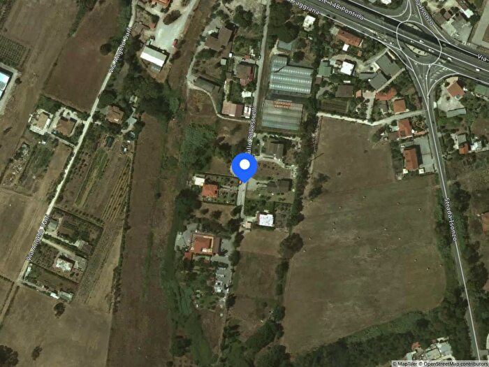 Casa con 7 locali in vendita in Via Silvestrelli, Latina