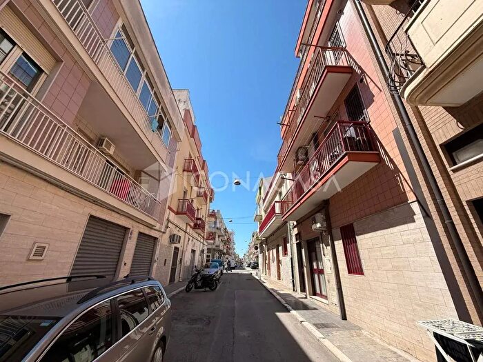 Casa con 5 locali in vendita in Via Pasubio a, Manfredonia