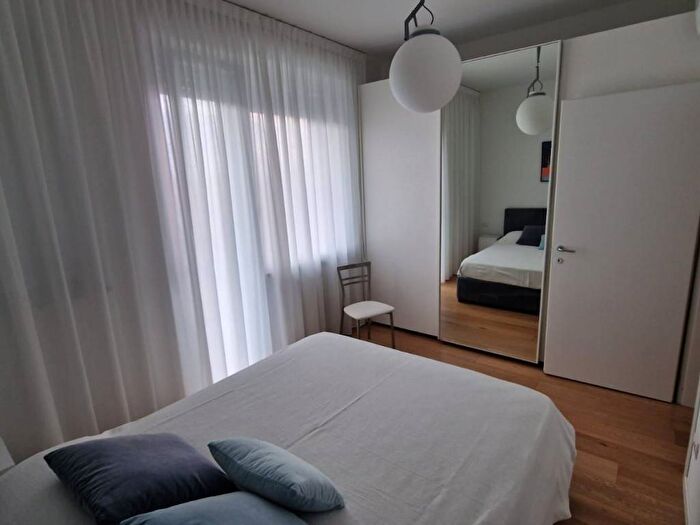 Appartamento bilocale in affitto in Via Mac Mahon, Cenisio, Milano