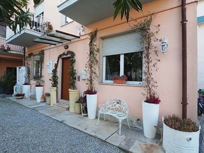 Appartamento trilocale in vendita in Via Fumagalli, Inzago