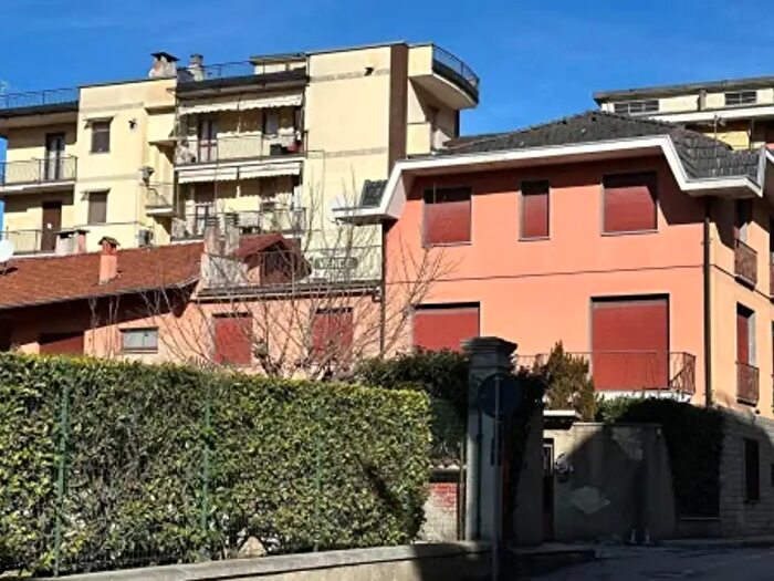 Casa con 6 locali in vendita in Corso Pietro Rolandi, Quarona