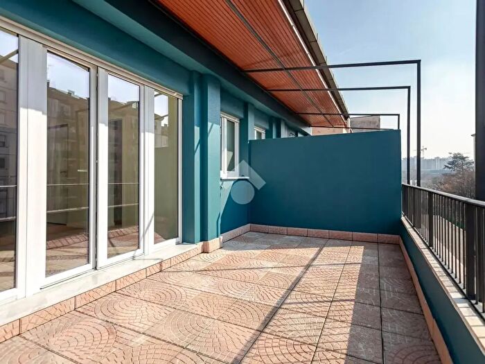 Appartamento bilocale in vendita in Via Ponale, Milano