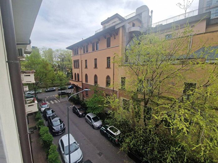 Appartamento bilocale in affitto in Via Spagnoletto, Monte Rosa Lotto, Milano