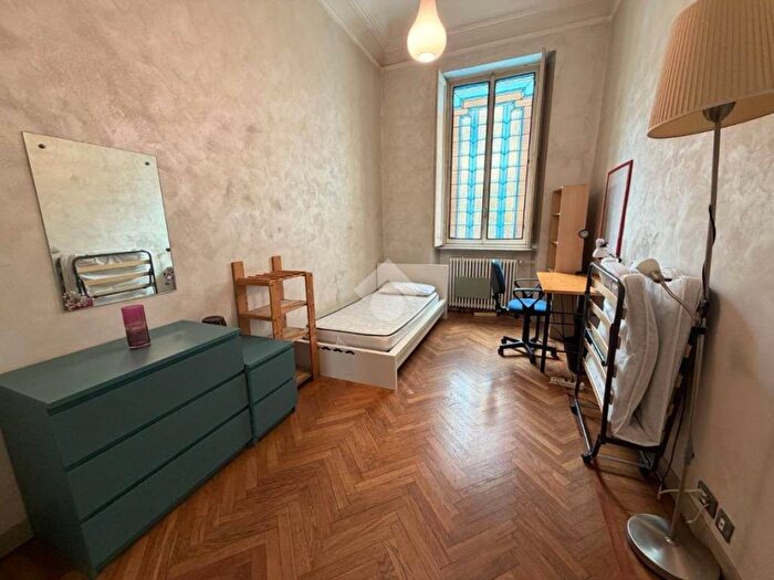 Appartamento quadrilocale in affitto in Via Santa Giulia, Vanchiglia, Torino