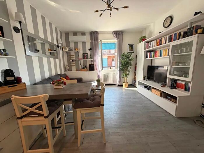Appartamento bilocale in vendita in Via Giovanni Paravisi, Cinisello Balsamo