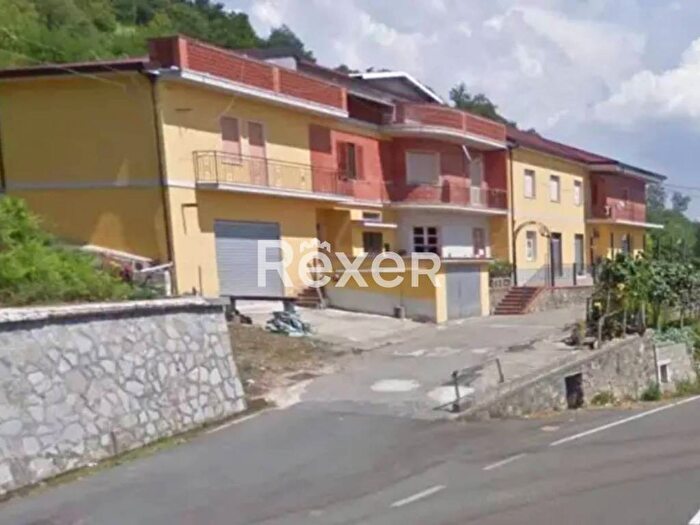 Casa con 6 locali in vendita in Contrada Acquafredda, Aiello Calabro